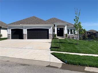 27812 E 134th Street, Lake Lotawana, MO 64086
