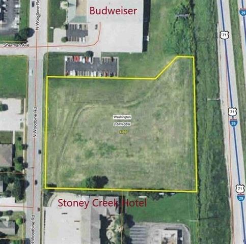 1601 N Woodbine Road, St Joseph, MO 64506