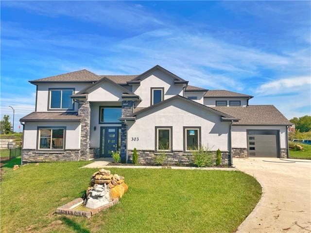 303 Three Forks Drive, Lawrence, KS 66049