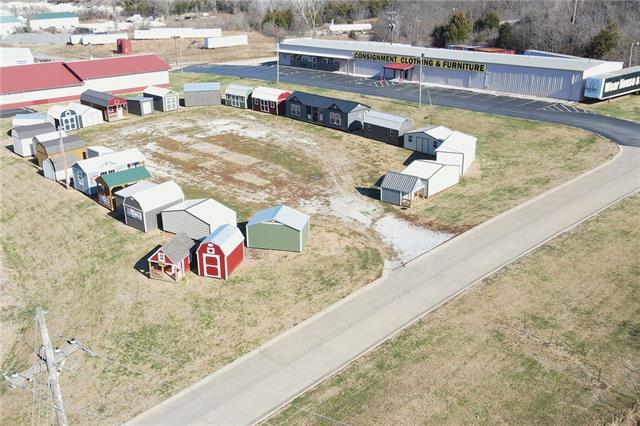 15325 Knighton Avenue, Platte City, MO 64079