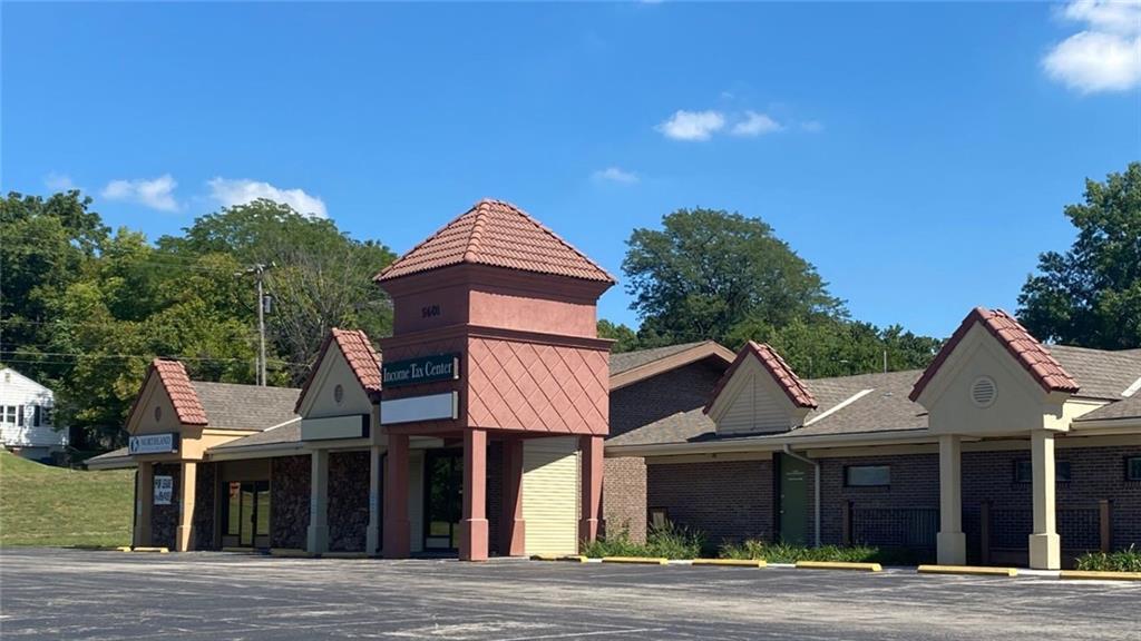 5601 NE Antioch Road, Gladstone, MO 64119