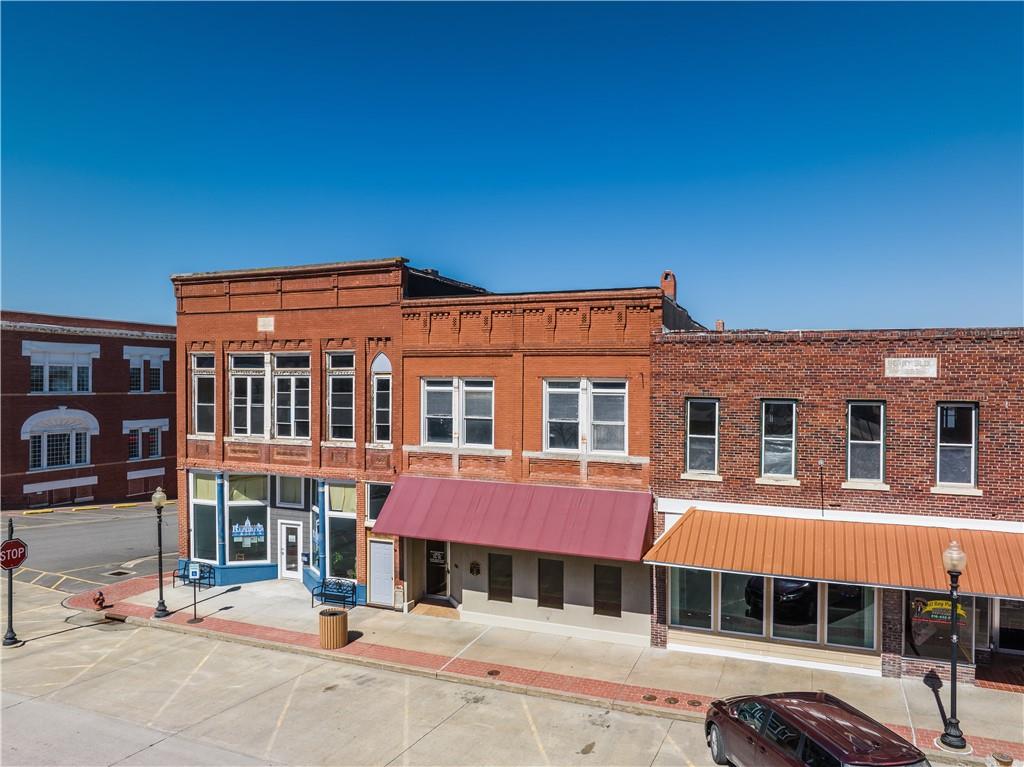 425 W Main Street, Savannah, MO 64485