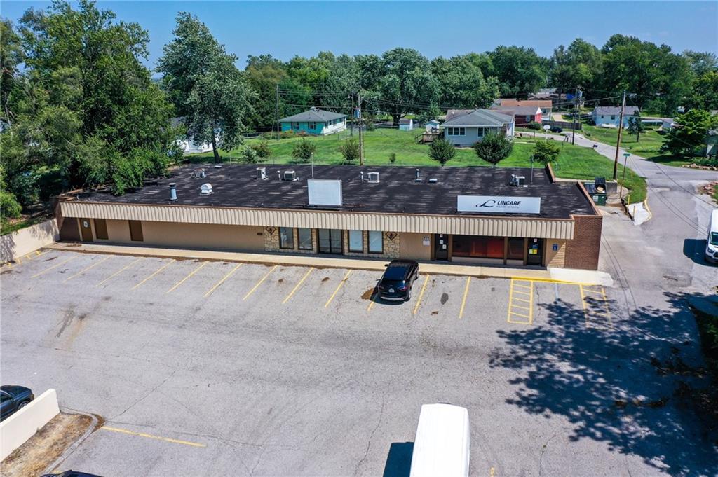 435-441 S Belt Highway, St Joseph, MO 64506