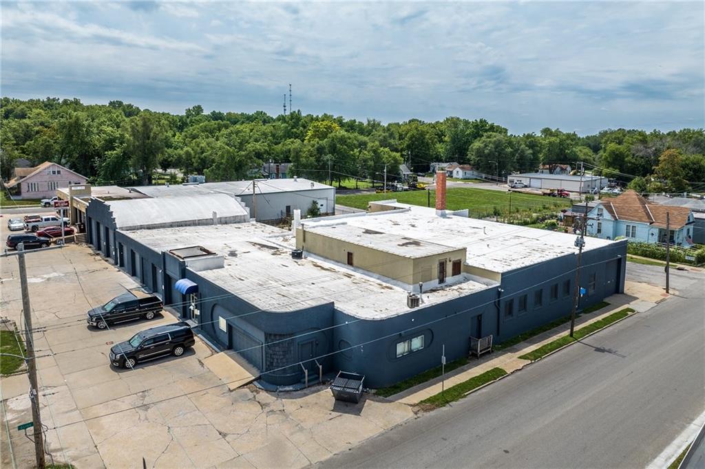 904 S 22nd Street, St Joseph, MO 64507