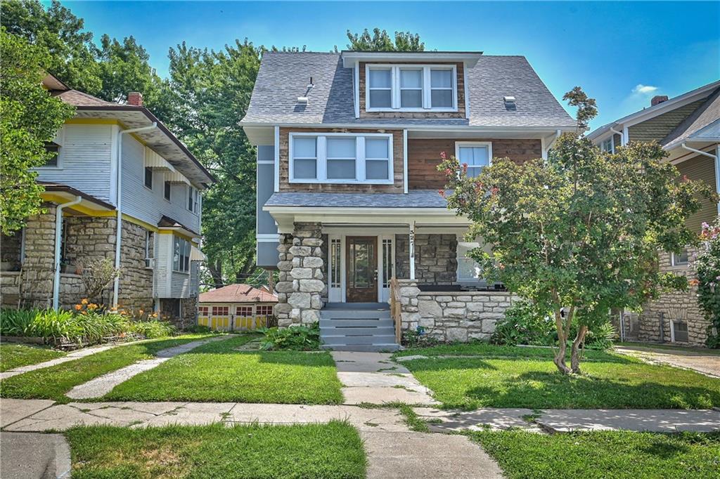 327 Lawn Avenue, Kansas City, MO 64124