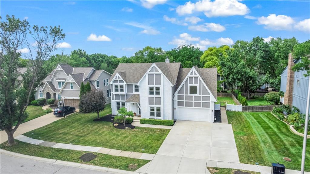 5440 W 130th Terrace, Leawood, KS 66209