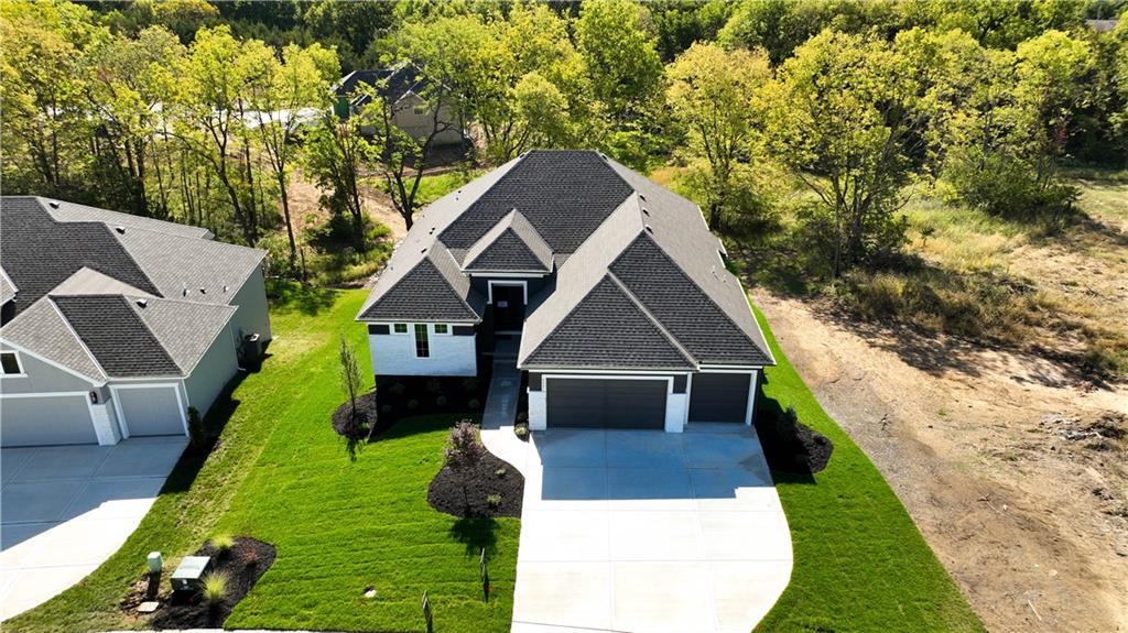 4921 NW 70th Terrace, Kansas City, MO 64151