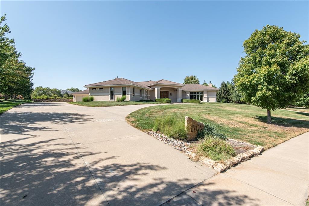 1709 Lake Alvamar Drive, Lawrence, KS 66047