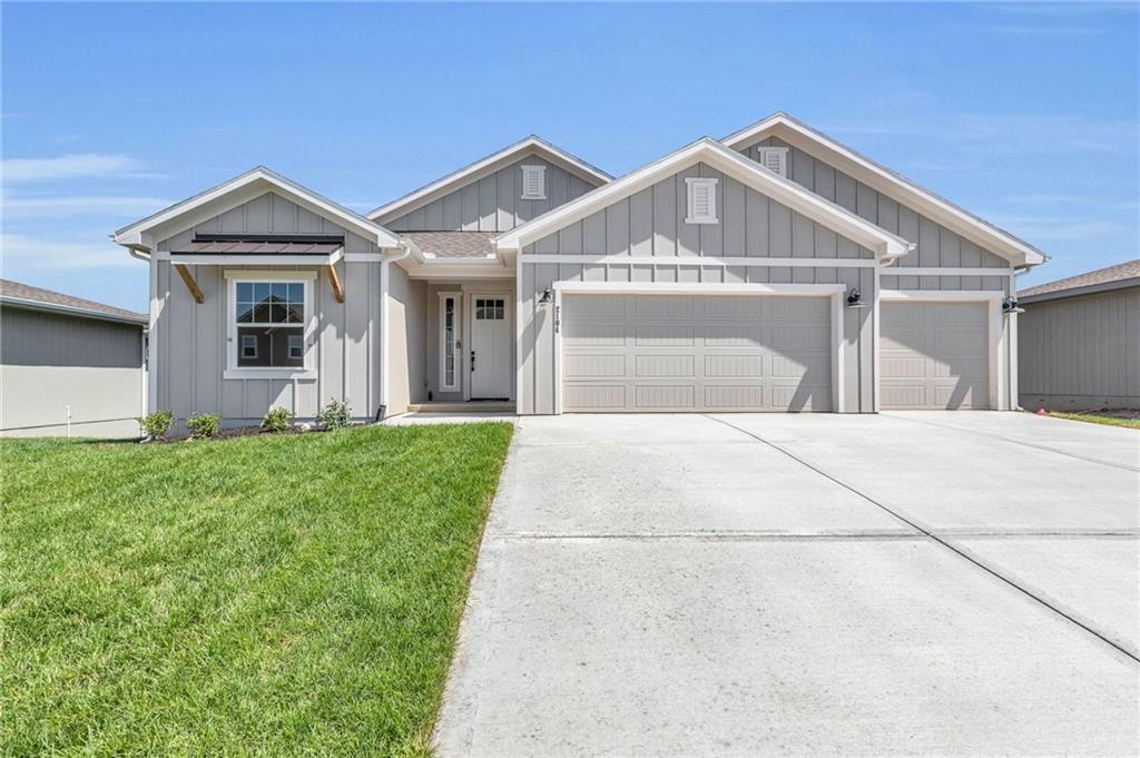 4717 S 22nd Street, Leavenworth, KS 66048