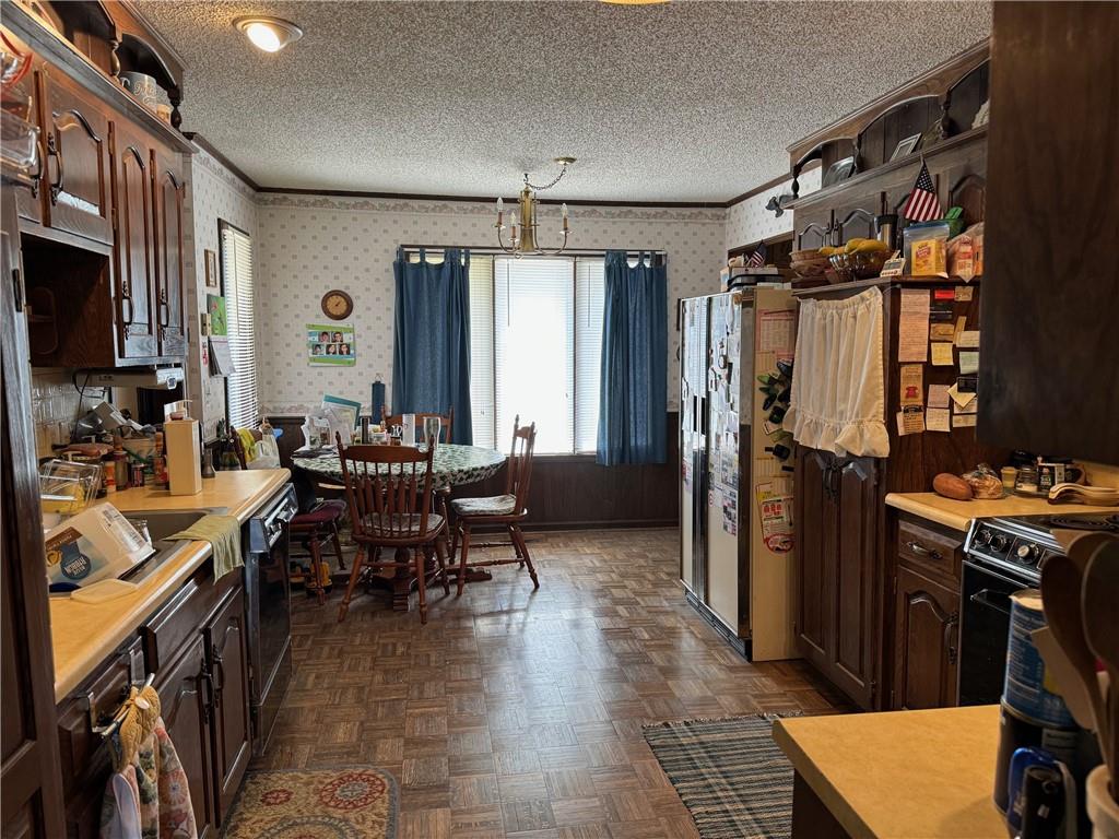24984 P Highway, Gallatin, MO 64640