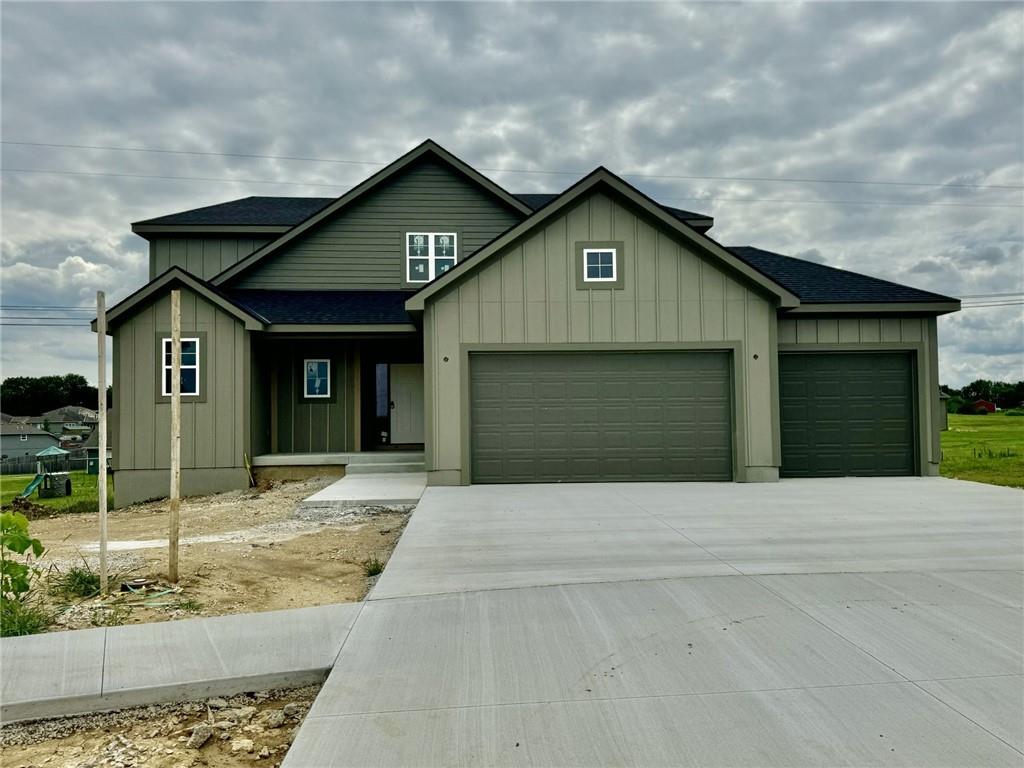 920 168th Terrace, Basehor, KS 66007
