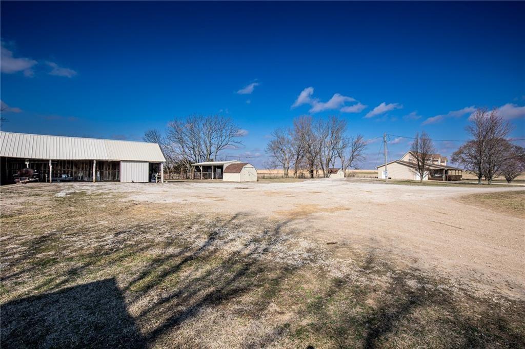 1297 W 700 Road, Blue Mound, KS 66010