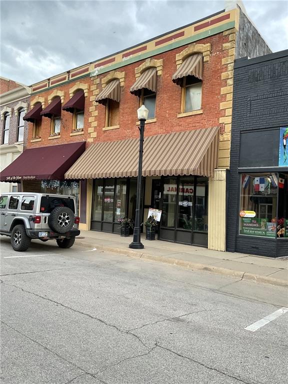 110 E Main Street, Chanute, KS 66720