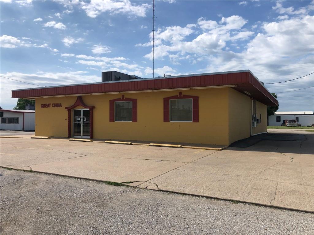 2001 W Main Street, Independence, KS 67301