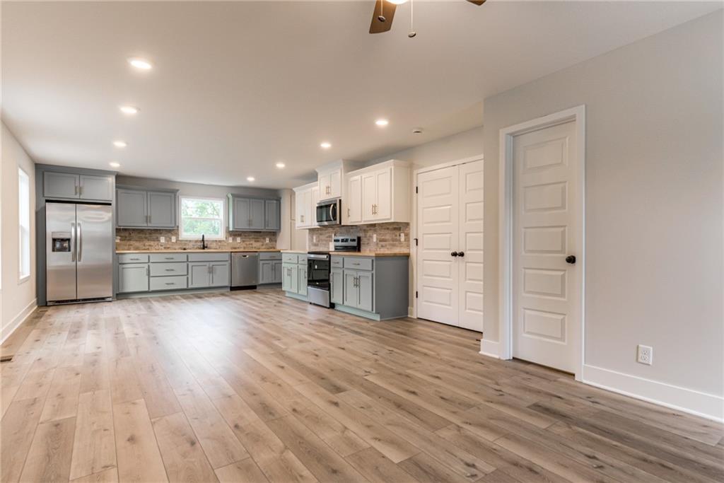 4329/4331 Spruce Avenue, Kansas City, MO 64130