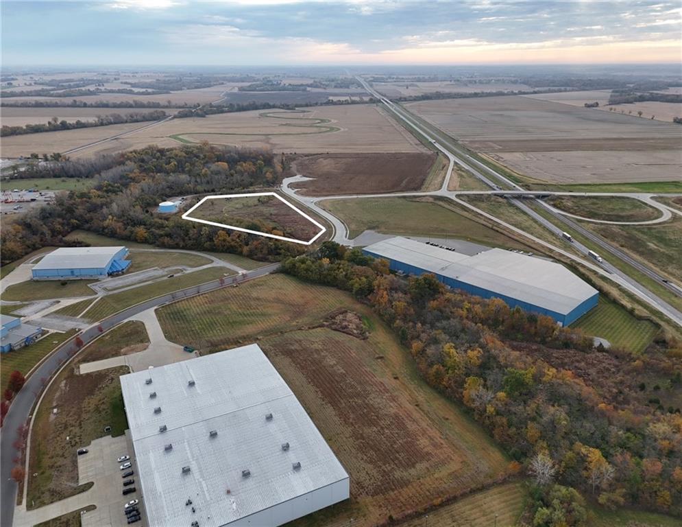 5917 Corporate Drive, St Joseph, MO 64507