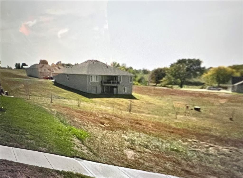 13287 Davis Avenue, Bonner Springs, KS 66012
