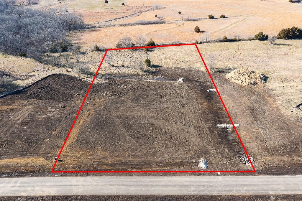 Lot 6 235th Street, Tonganoxie, KS 66086