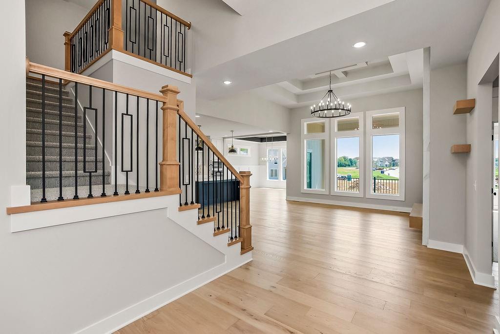 2209 W 176th Place, Overland Park, KS 66085