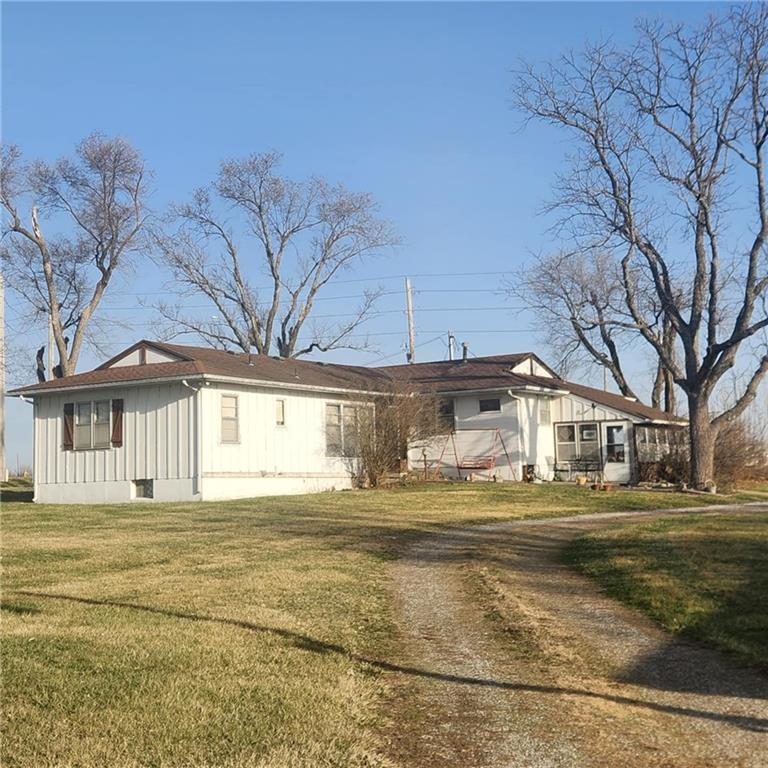 1101 E WALNUT Street, Raymore, MO 64083