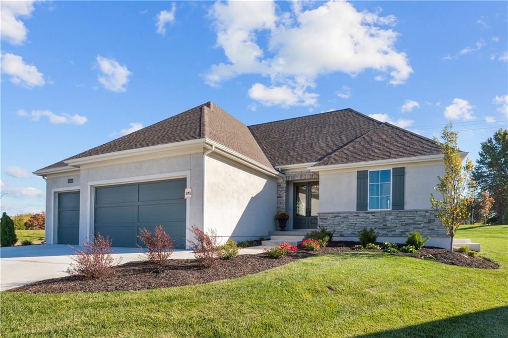 10303 W 151 Terrace, Overland Park, KS 66221