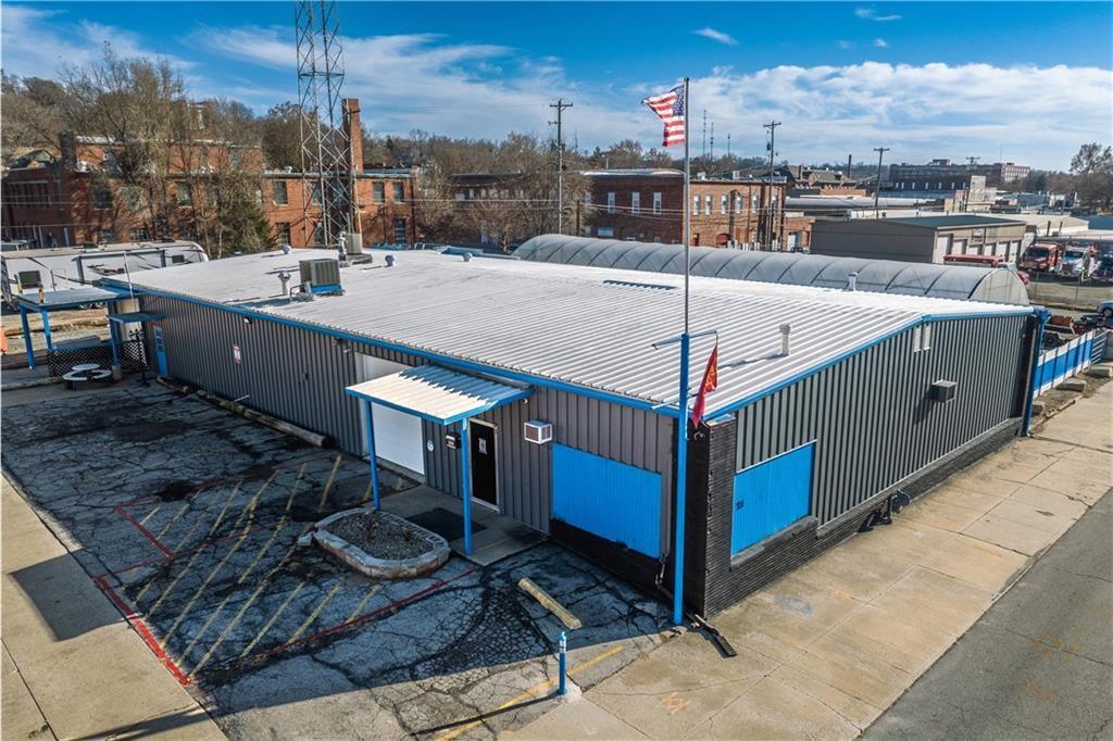 701 S 8th Street, St Joseph, MO 64501