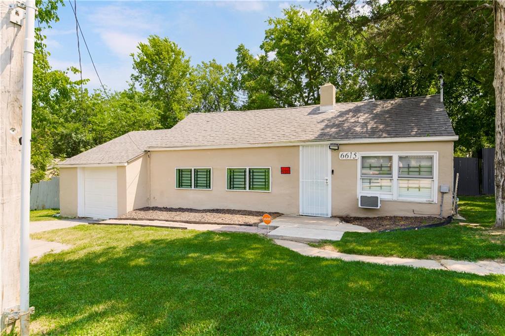 6615 Richmond Avenue, Kansas City, MO 64133