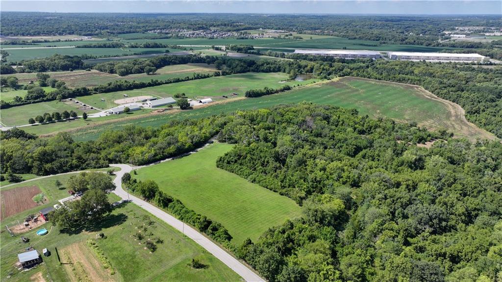 21708 E Eureka Road, Independence, MO 64057