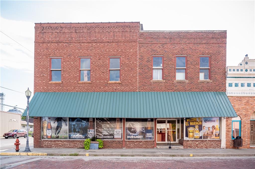 301 S Miller Street, Sweet Springs, MO 65351