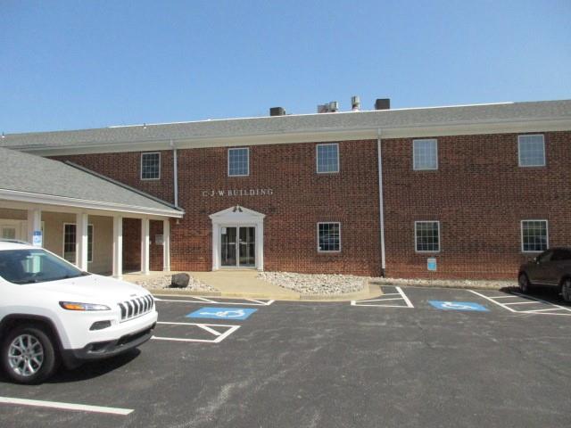 6317 N Antioch Suite 300 Road, Gladstone, MO 64119
