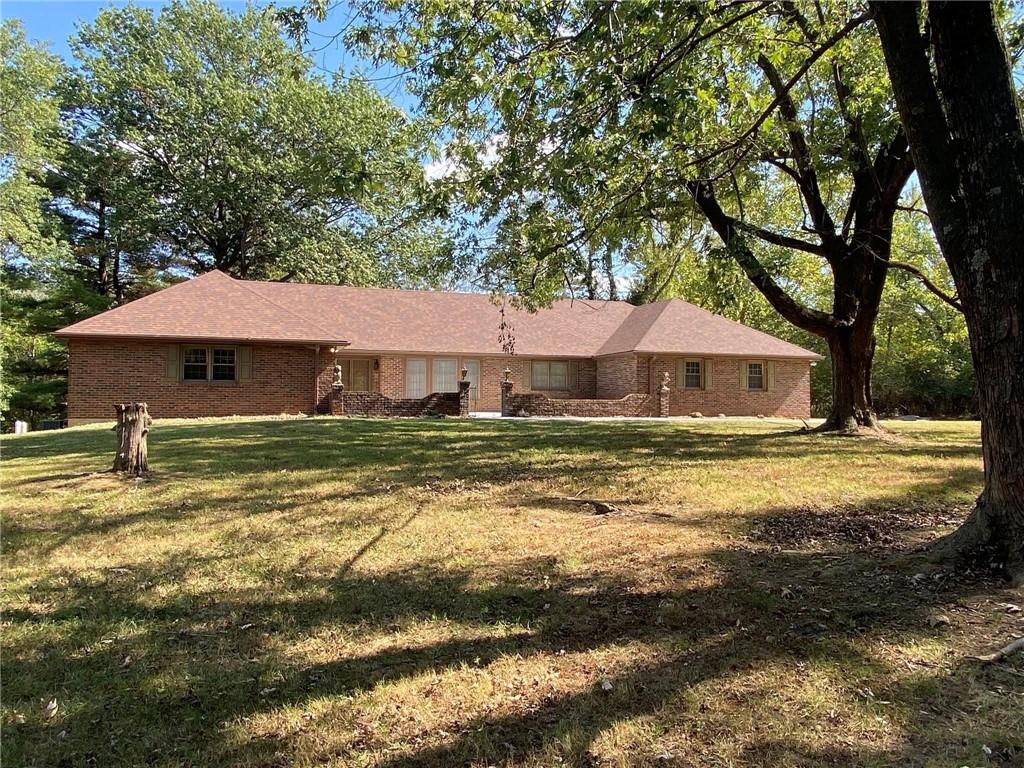 991 S Mitchell Street, Warrensburg, MO 64093