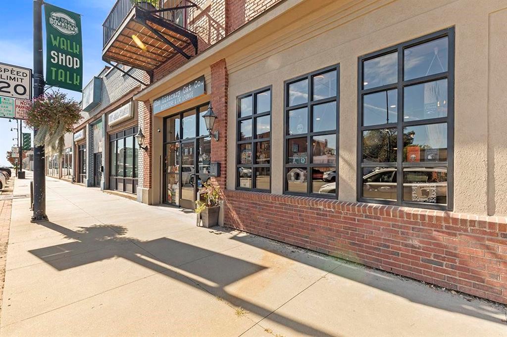 915-917 N Broadway Street, Pittsburg, KS 66762