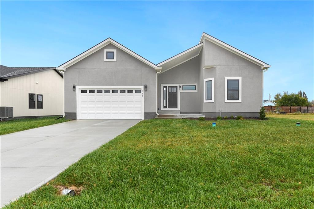 149-153 S Linn Valley Drive, Linn Valley, KS 66040