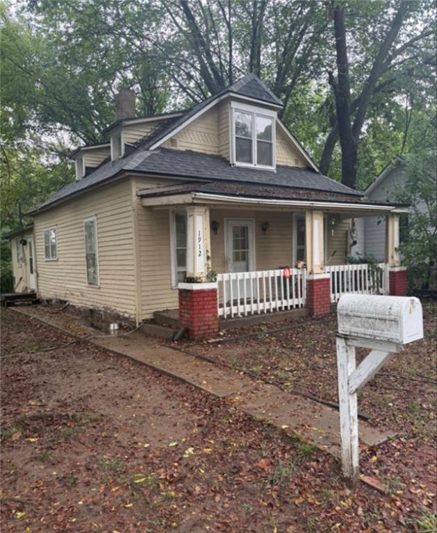 1912 Montezuma Street, Leavenworth, KS 66048