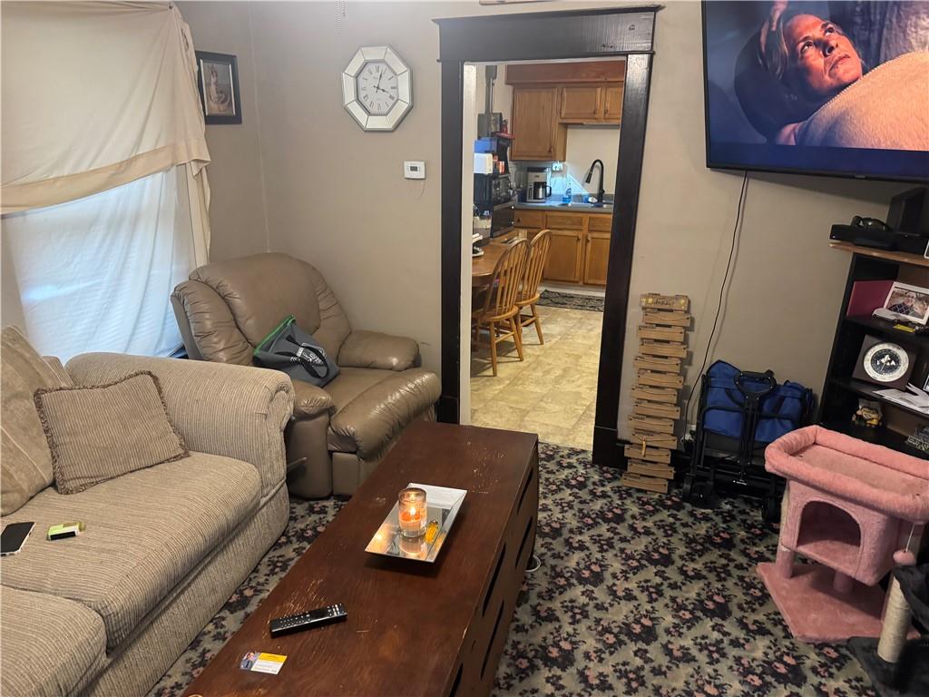 11610 Hackett Street, Sugar Creek, MO 64054