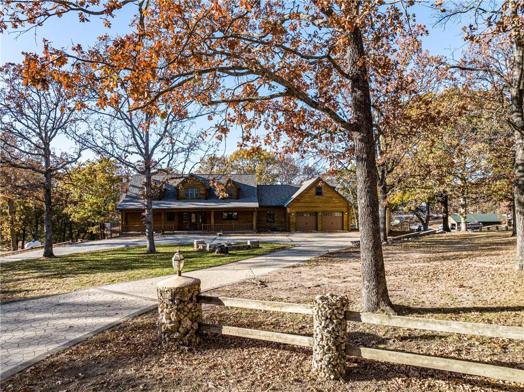 30611 Stonehaven Drive, Warsaw, MO 65355