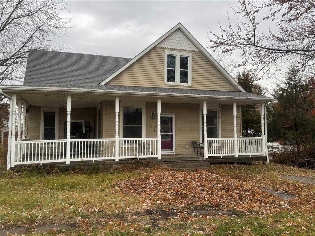 307 N Grand Avenue, King City, MO 64463