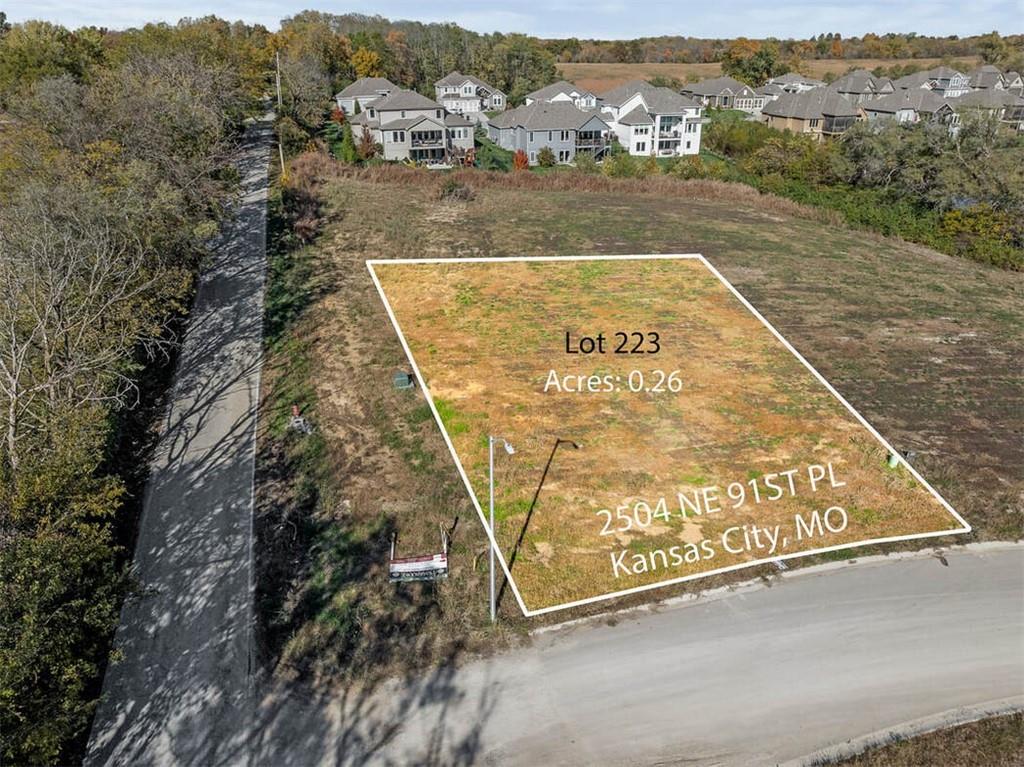 2504 NE 91st Place, Kansas City, MO 64156