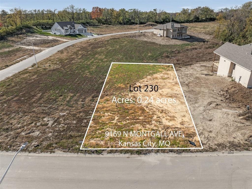 9169 N Montgall Avenue, Kansas City, MO 64156
