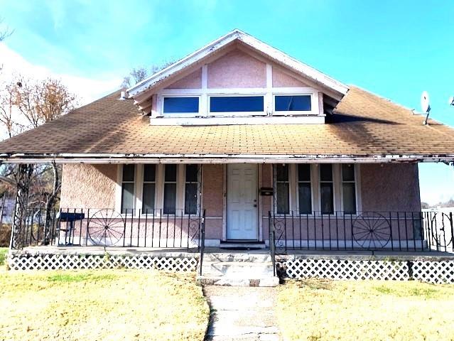 1002 S 22nd Street, St Joseph, MO 64507
