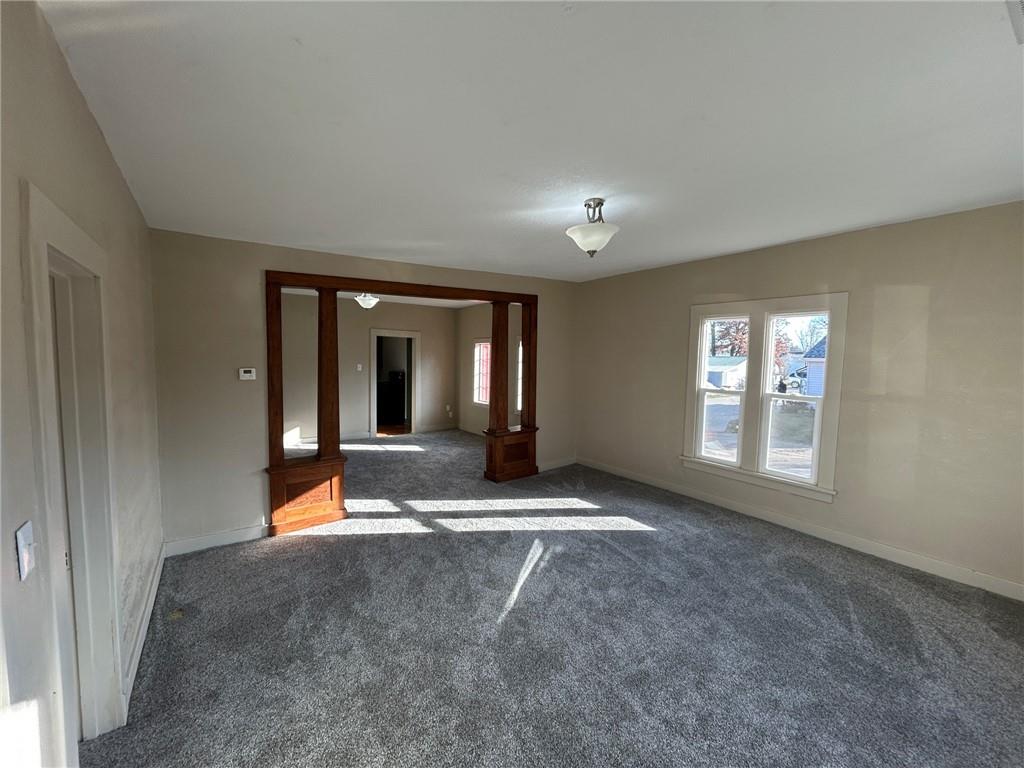 607 S Pine Street, Holden, MO 64040
