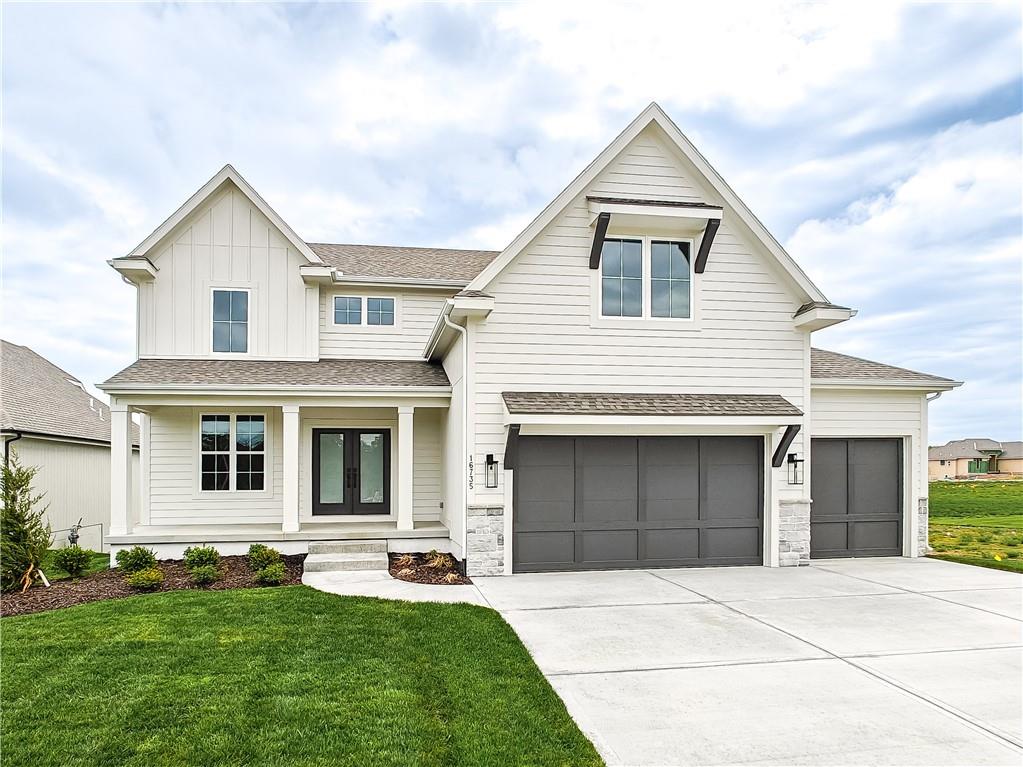 16735 S Fellows Street, Olathe, KS 66062