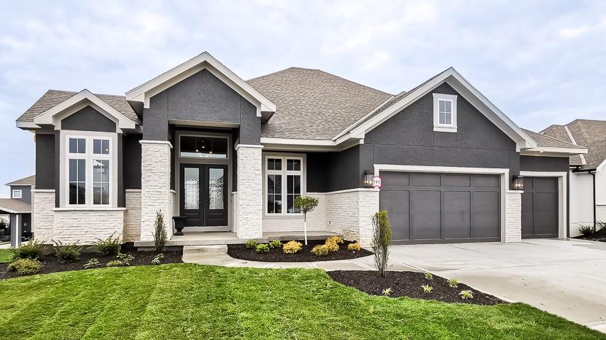 5807 N Lucerne Avenue, Kansas City, MO 64151