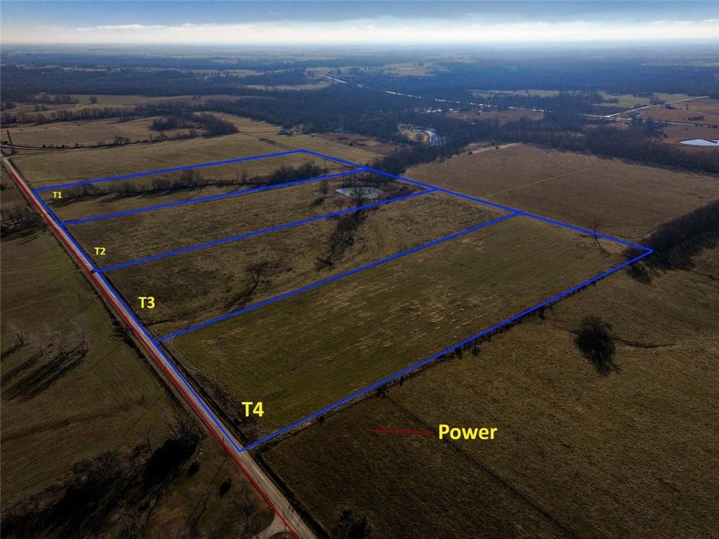 000 E E Logan rd Road, El Dorado Springs, MO 64744