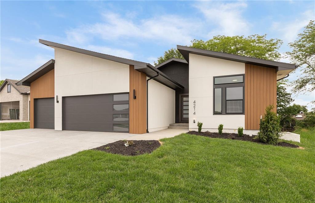 4214 NW 77th Terrace, Kansas City, MO 64151