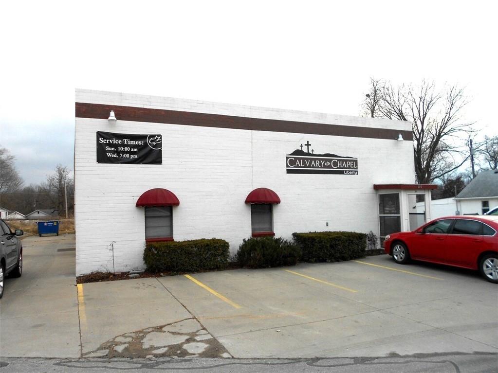 101 W Shrader Street, Liberty, MO 64068