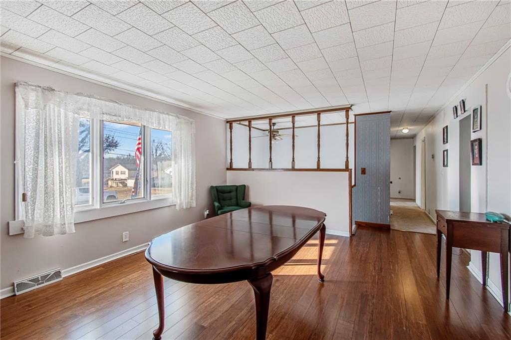6 W 15th Street, Carrollton, MO 64633