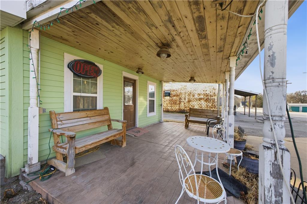 301 N Main Street, Stewartsville, MO 64429