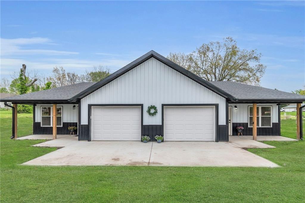 511 W McGaughy Street, Hamilton, MO 64644