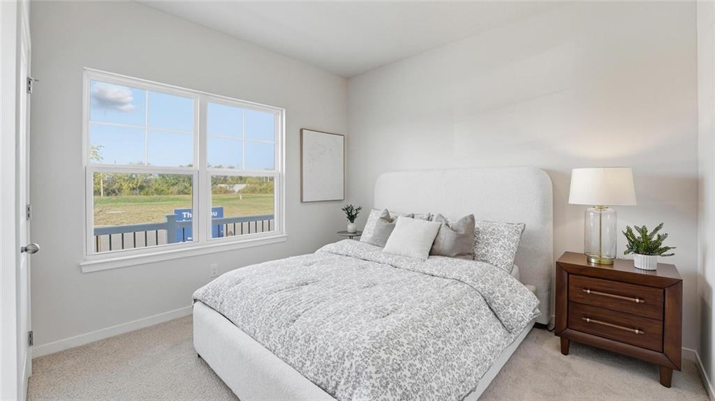 10302 Tuscany Parkway, Peculiar, MO 64078
